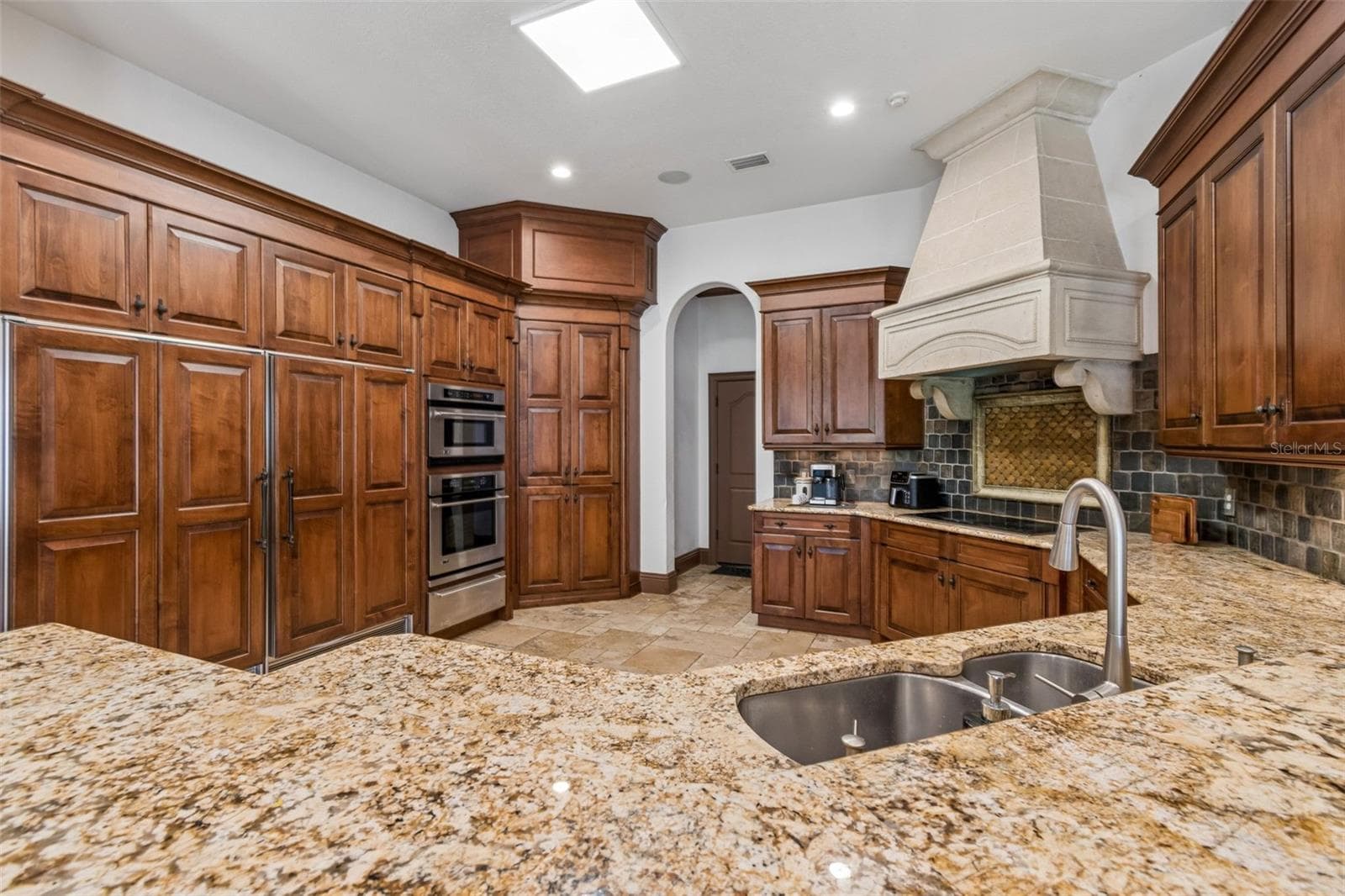Single Family Residence at 13250 BELLARIA CIR, WINDERMERE, photo 18 of 99