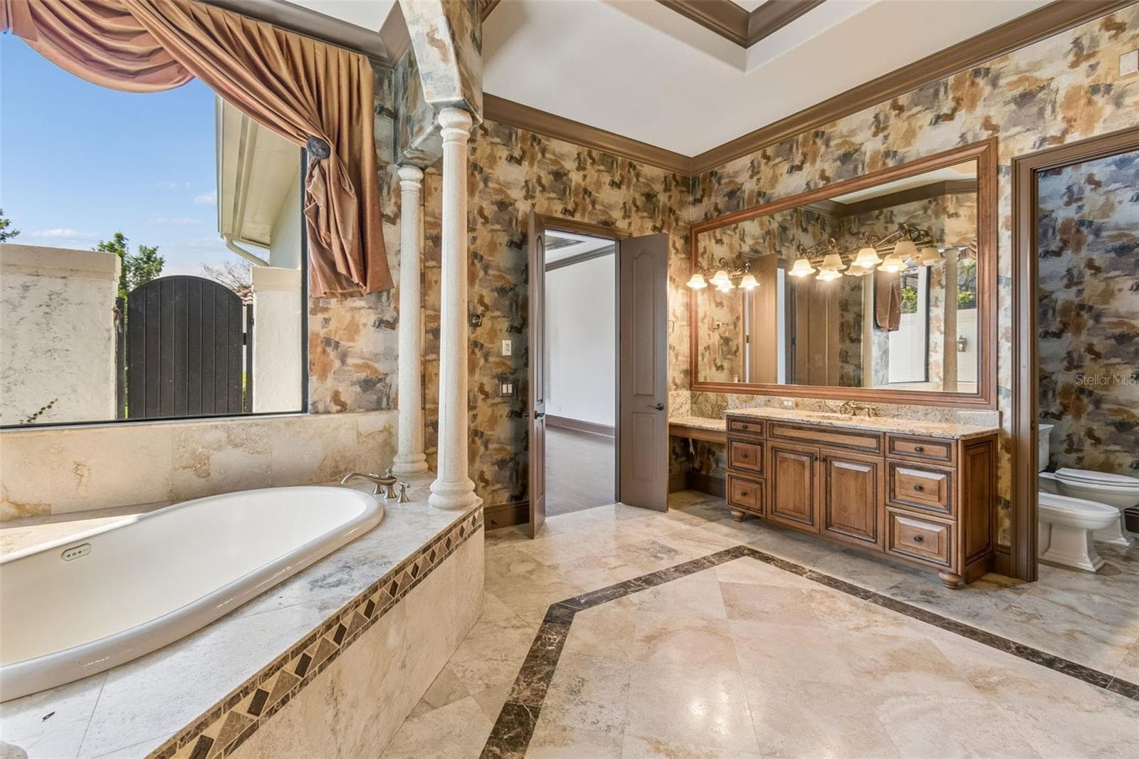 Single Family Residence at 13250 BELLARIA CIR, WINDERMERE, photo 53 of 99