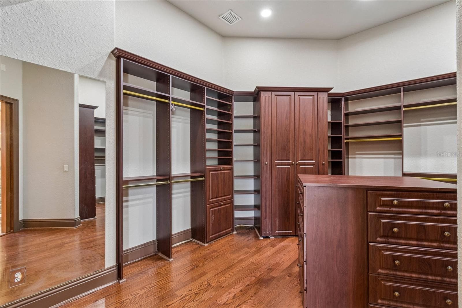 Single Family Residence at 13250 BELLARIA CIR, WINDERMERE, photo 54 of 99