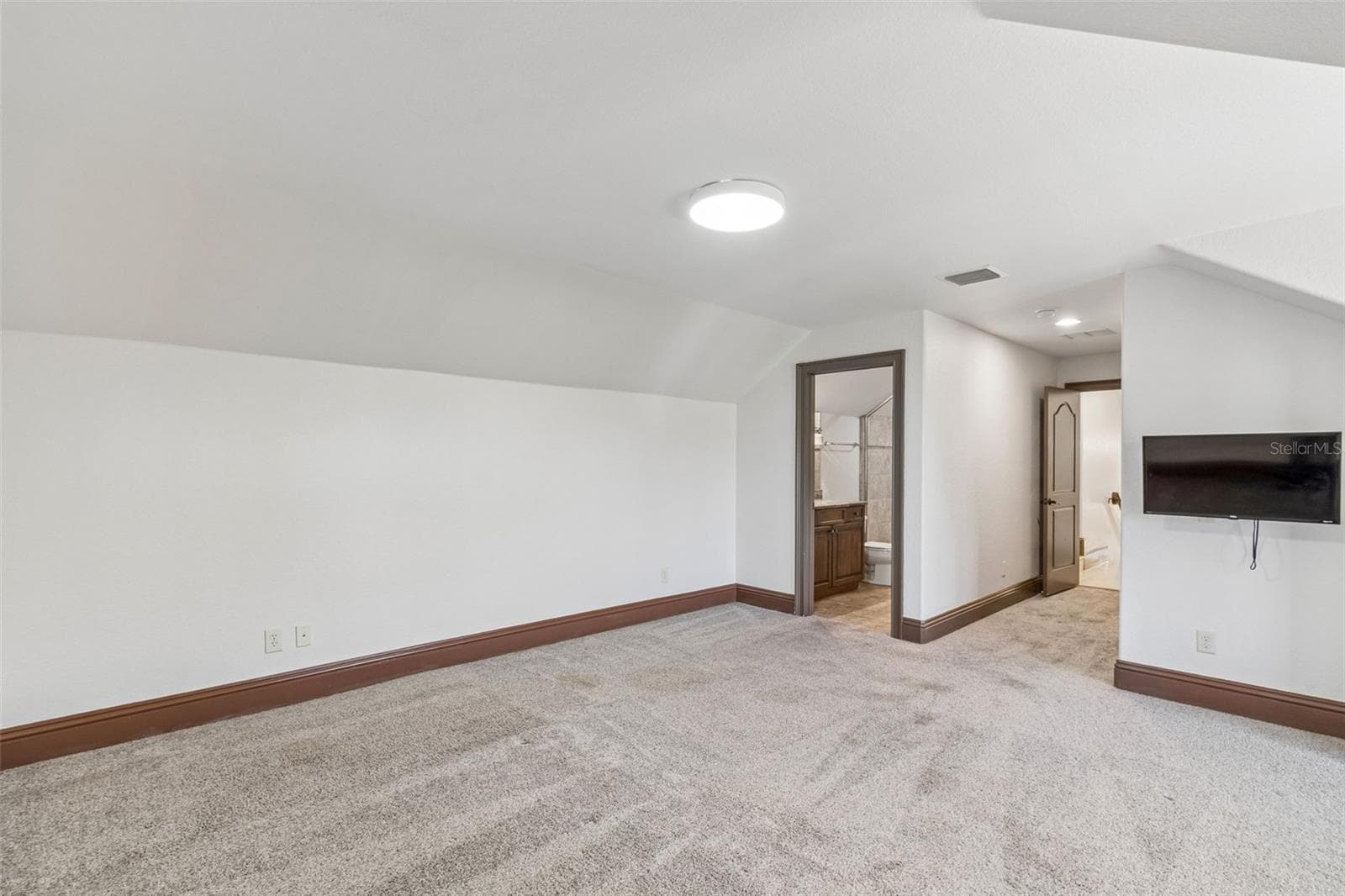 Single Family Residence at 13250 BELLARIA CIR, WINDERMERE, photo 73 of 99
