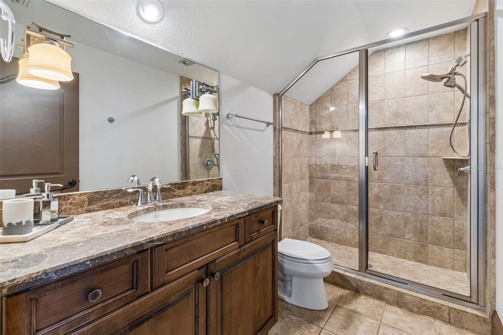 Single Family Residence at 13250 BELLARIA CIR, WINDERMERE, photo 74 of 99