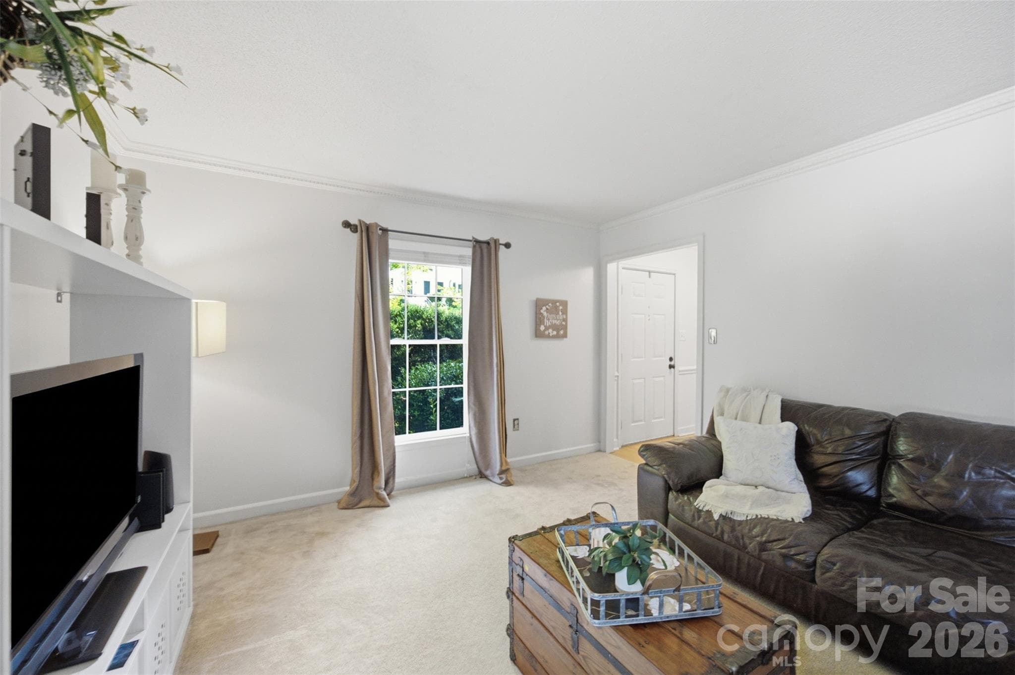 Single Family Residence at 2811 Creekbed Lane, Charlotte, photo 6 of 38