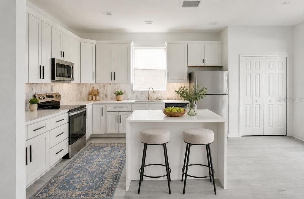 Single Family Residence at 14927 FAVERSHAM CIR, ORLANDO, photo 17 of 57