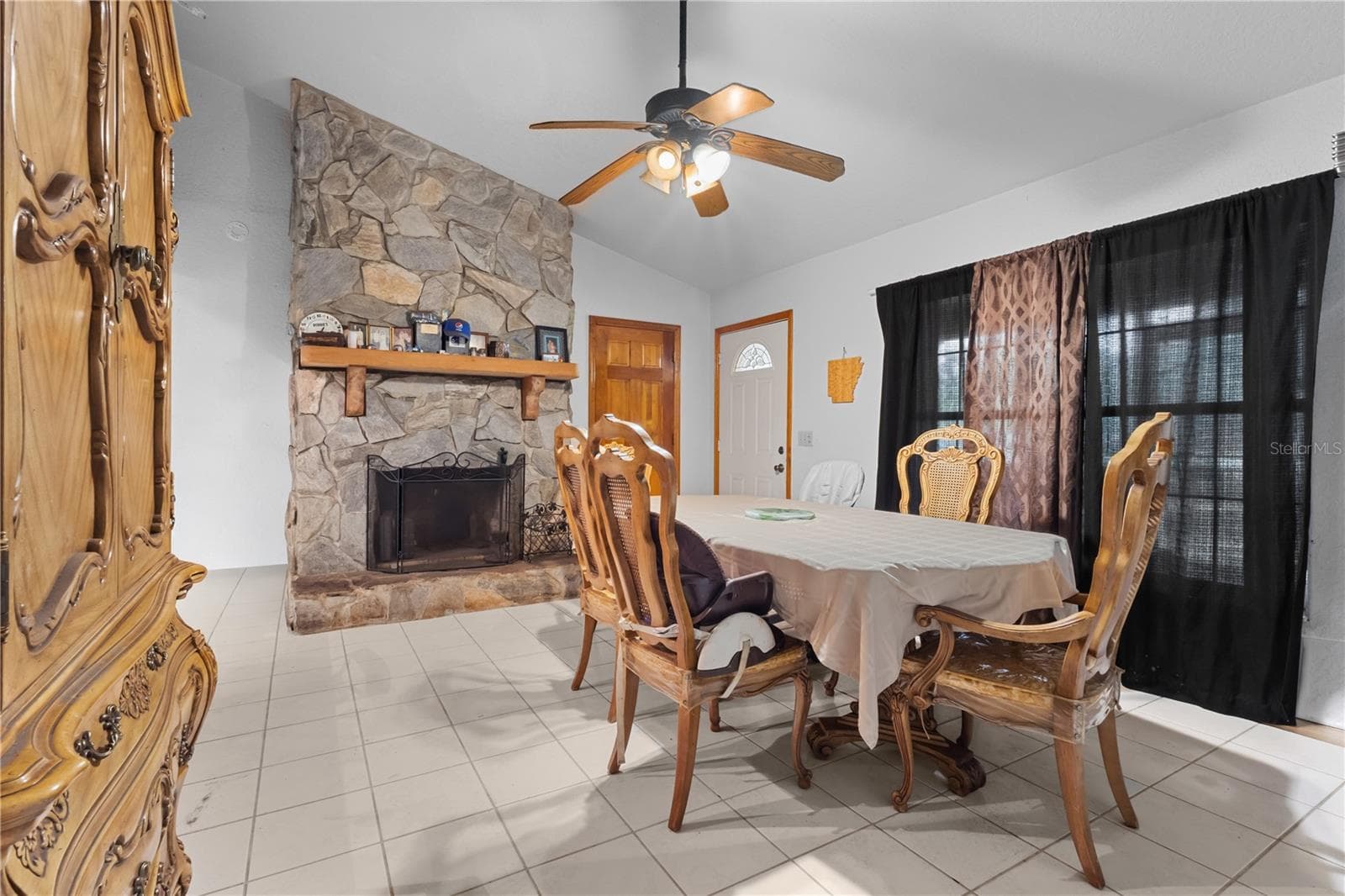 Single Family Residence at 11235 SW 131ST TER, DUNNELLON, photo 4 of 54
