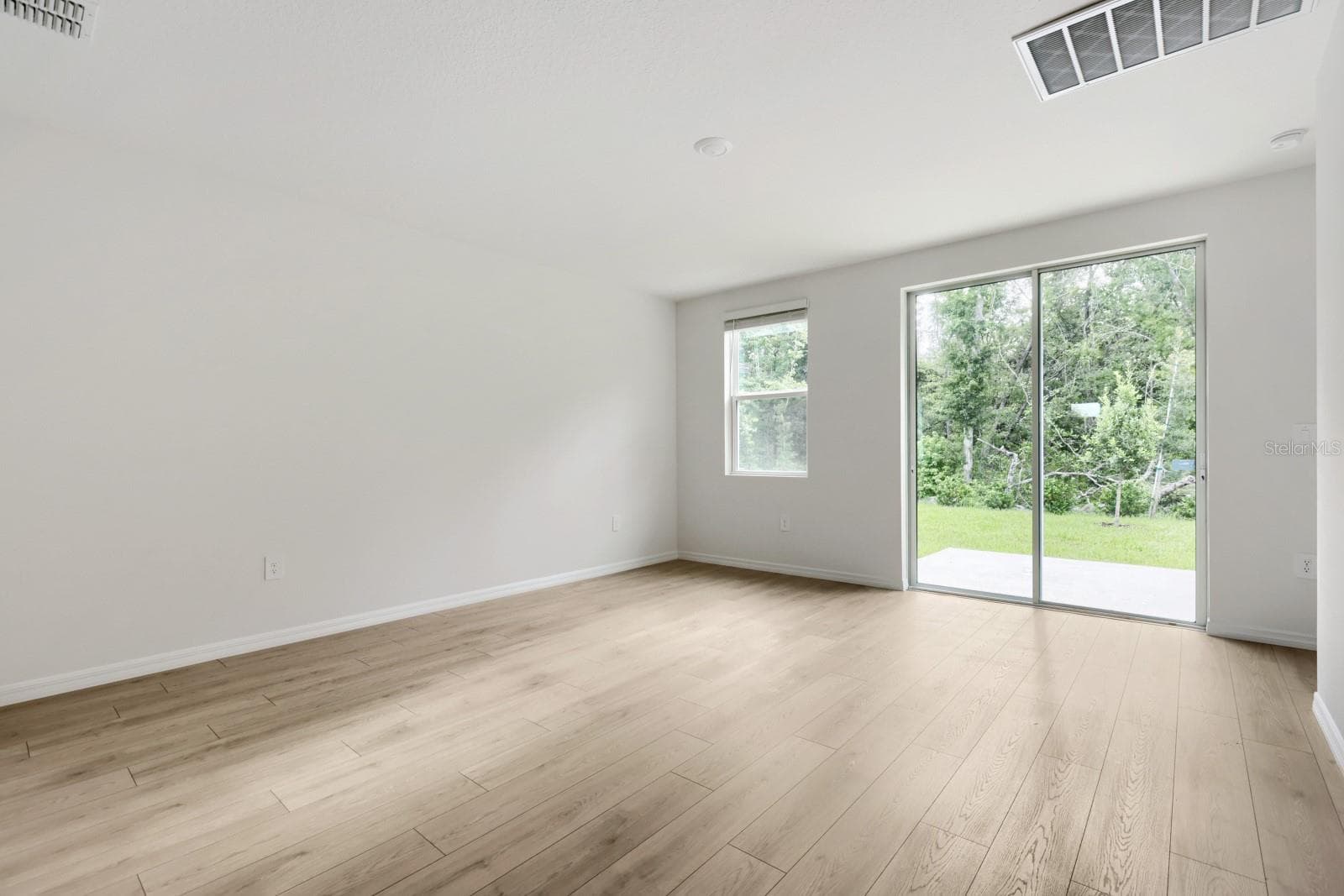 Single Family Residence at 7426 MIA VINE DR, BROOKSVILLE, photo 3 of 31