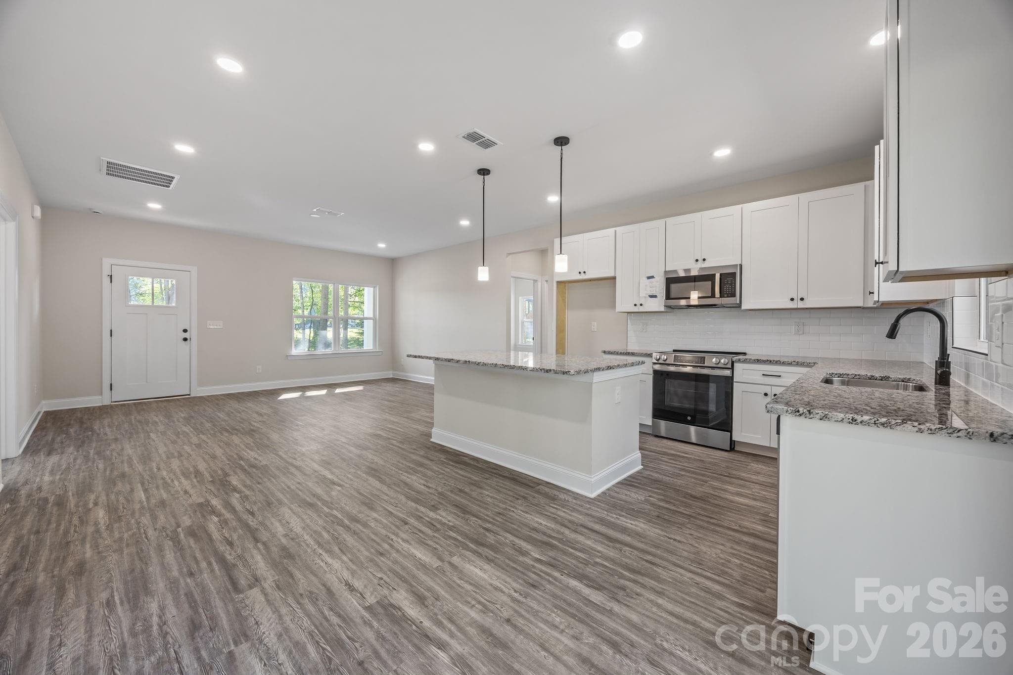 Single Family Residence at 818 Bethlehem Road, Kings Mountain, photo 20 of 23