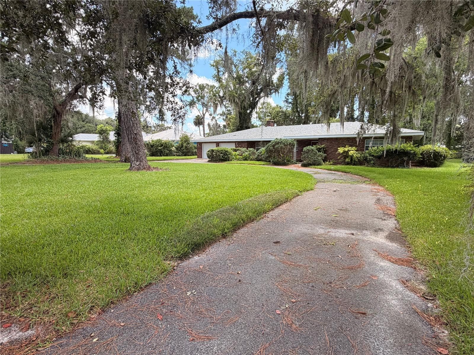 Single Family Residence at 1940 ALICE DR, ASTOR, photo 6 of 49
