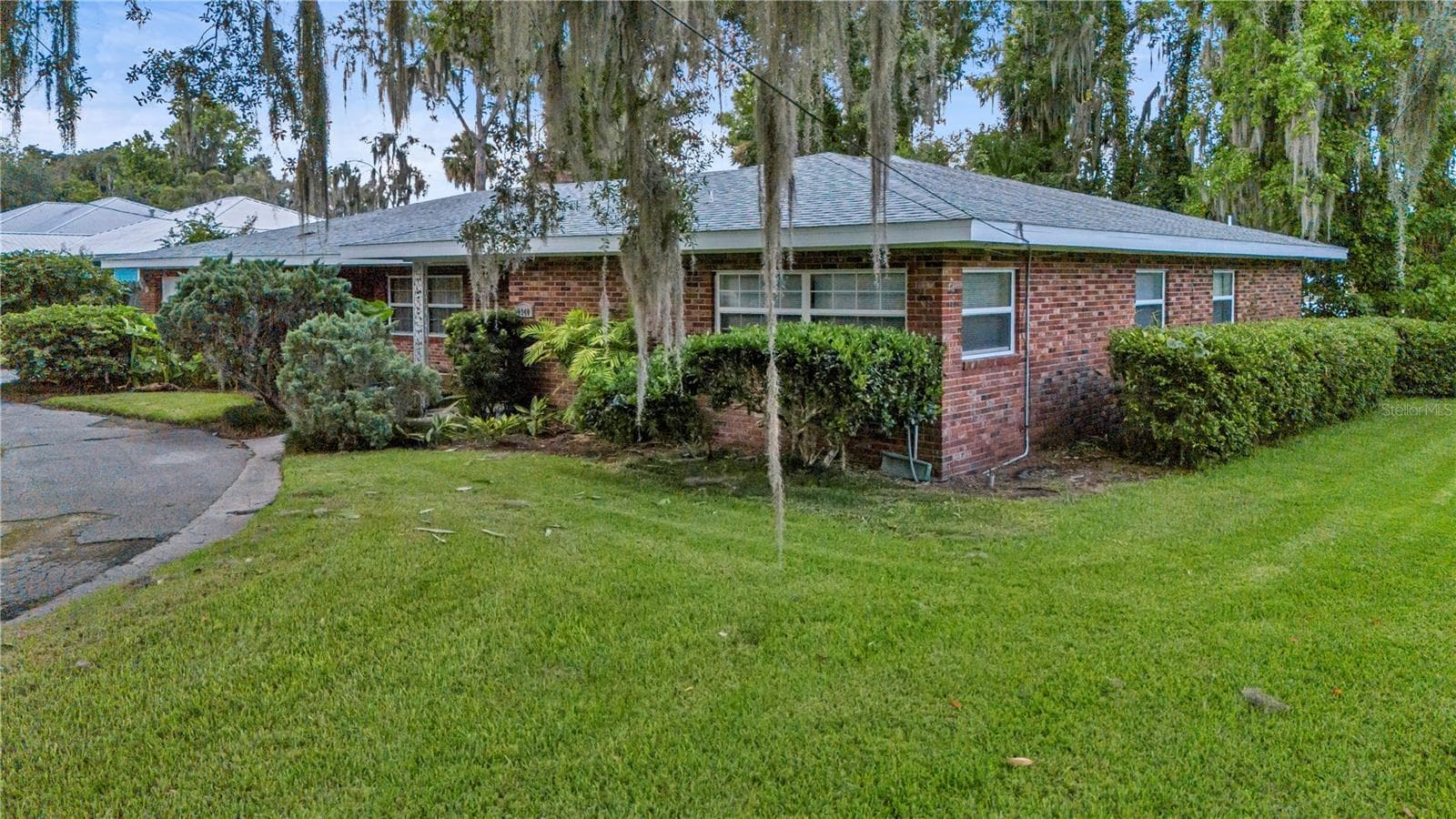 Single Family Residence at 1940 ALICE DR, ASTOR, photo 8 of 49
