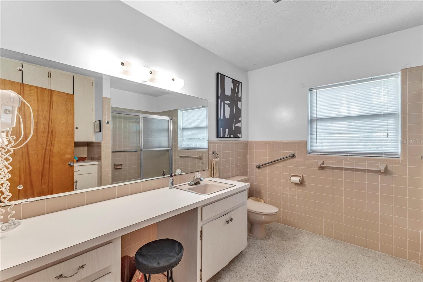 Primary Bathroom - 1940 ALICE DR, ASTOR