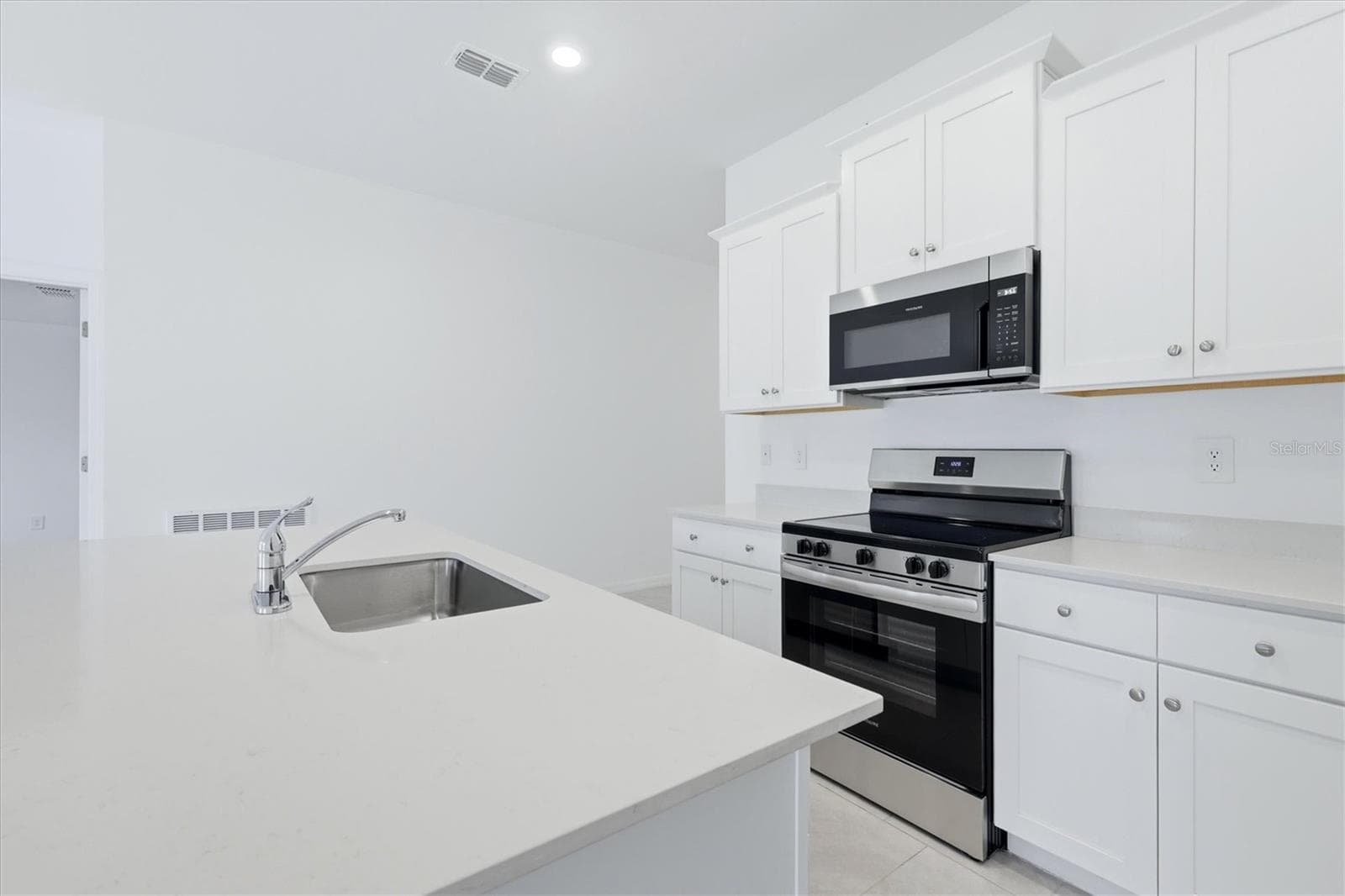 Single Family Residence at 1403 AKEN ST, PORT CHARLOTTE, photo 8 of 18