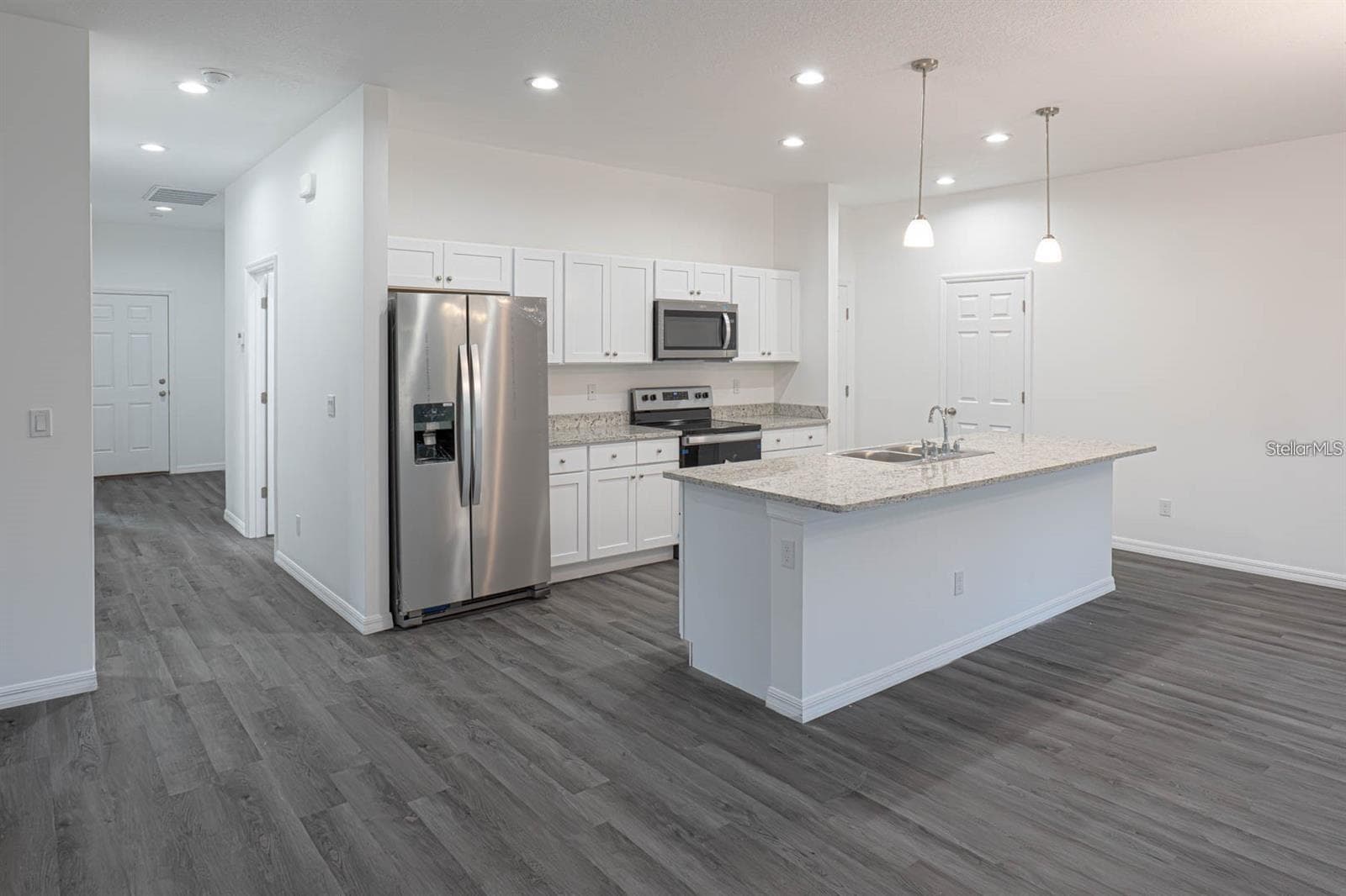 Single Family Residence at 561 WILDMER RD SW, PALM BAY, photo 3 of 19