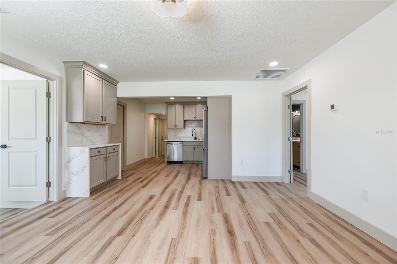 Great Room and Kitchen - 7851 40TH AVE N, ST PETERSBURG