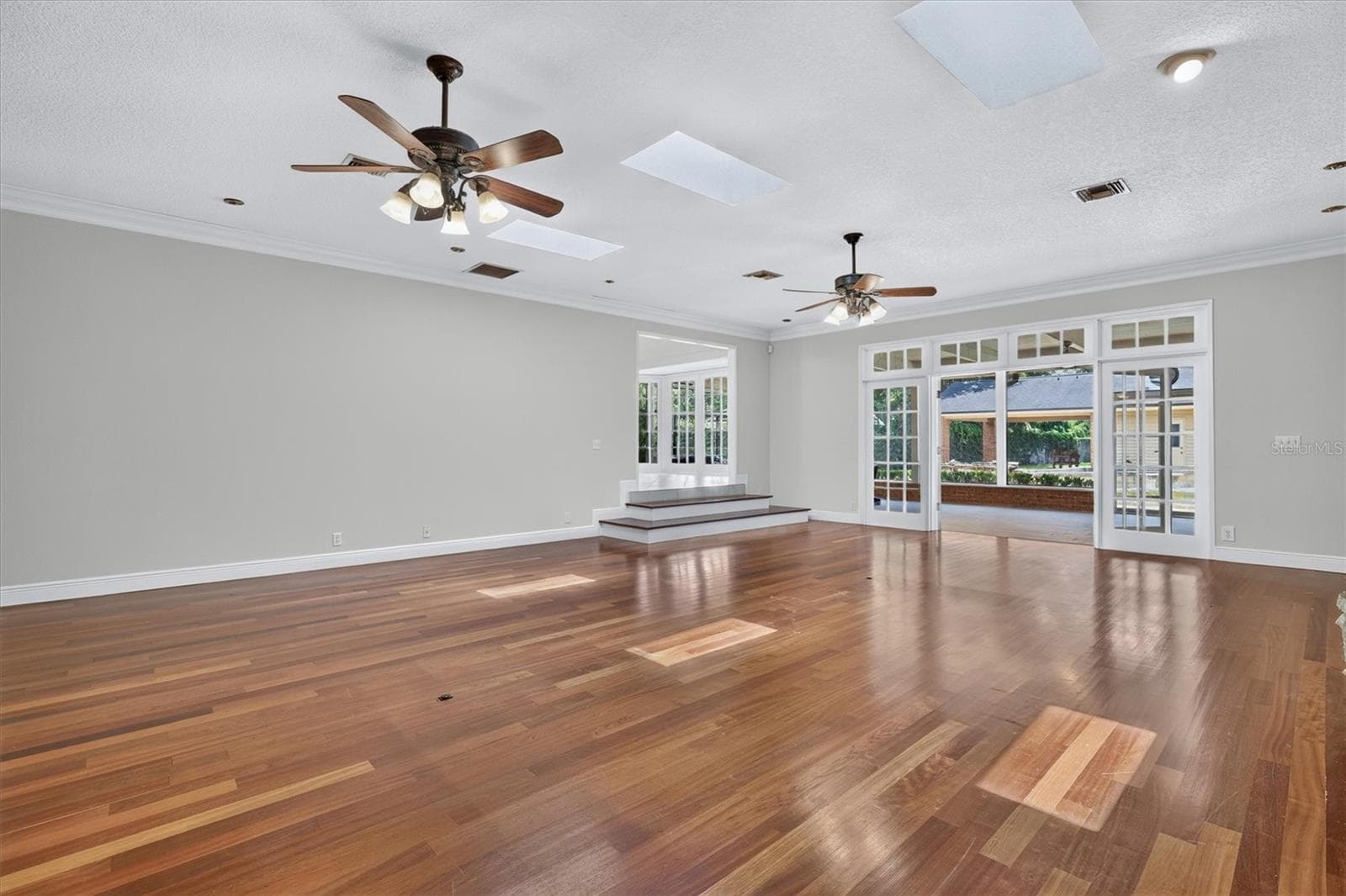 Living room - 306 OAK ESTATES DR, ORLANDO
