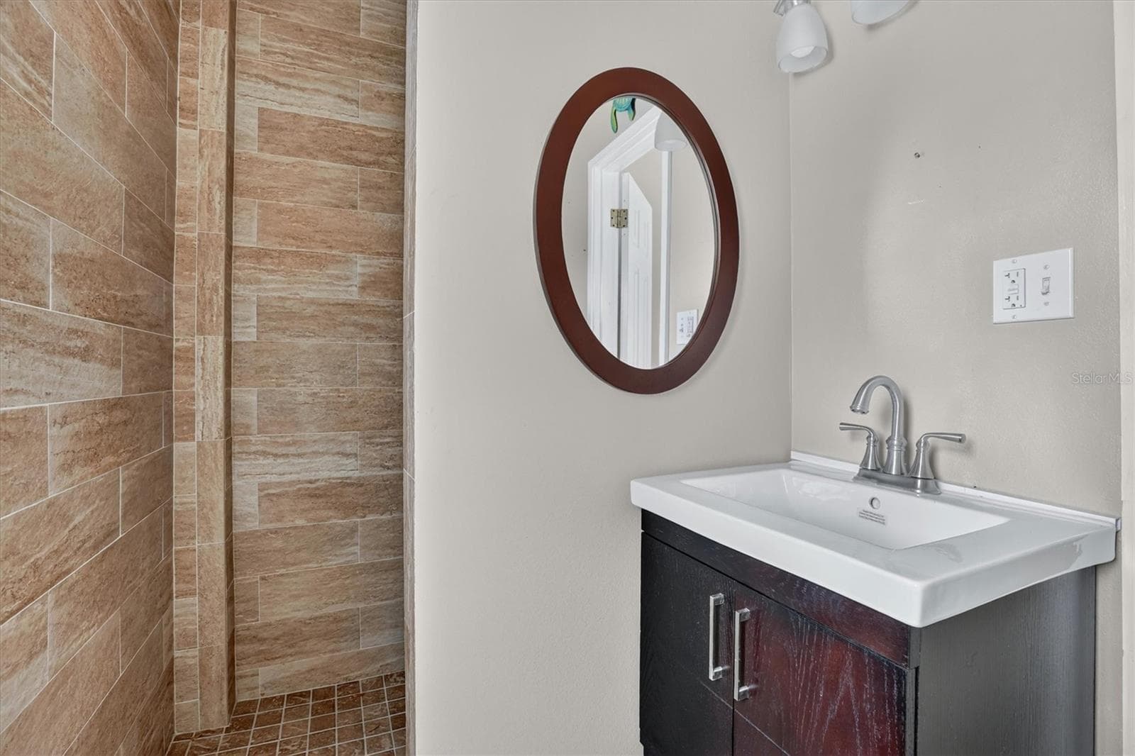Bathroom 4 - 306 OAK ESTATES DR, ORLANDO