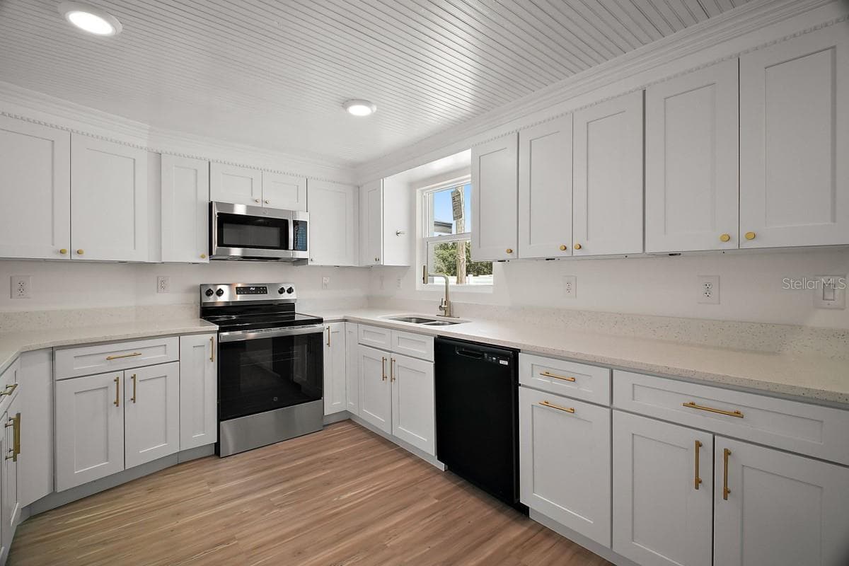 Single Family Residence at 1103 MALCOM RD, OCOEE, photo 9 of 16