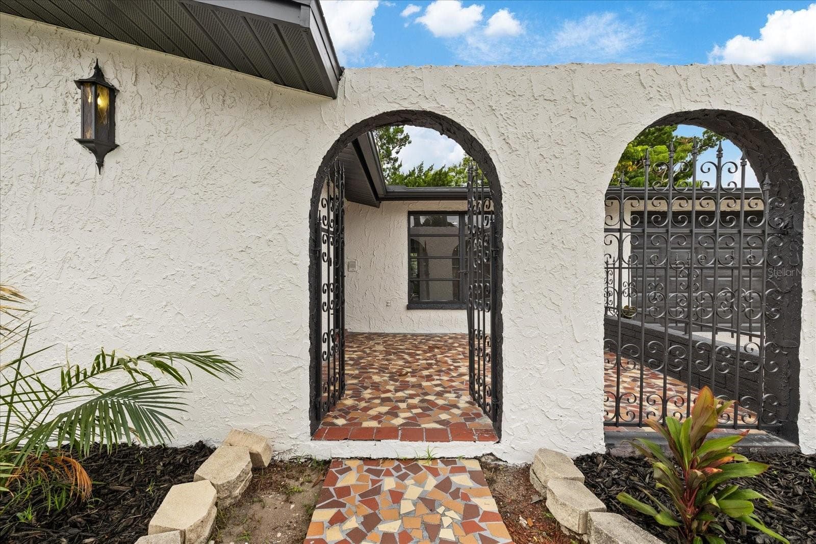 Single Family Residence at 9401 GLEN MOOR LN, PORT RICHEY, photo 8 of 44