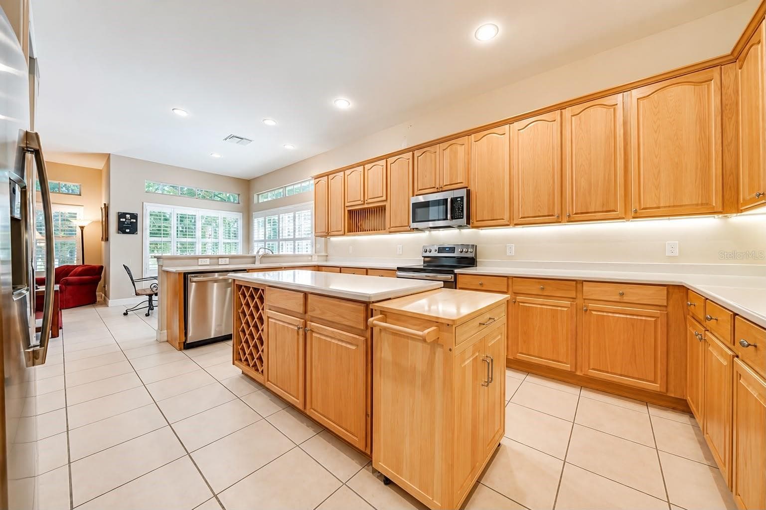 Single Family Residence at 1724 BRIDGETS CT, KISSIMMEE, photo 7 of 54