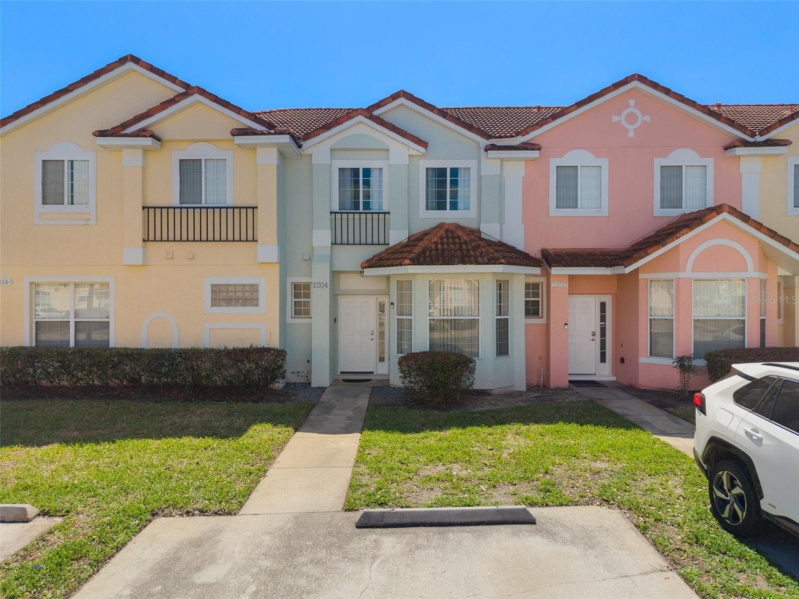 Townhouse at 1204 S BEACH CIR, KISSIMMEE, photo 2 of 27