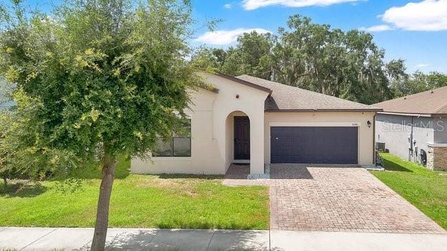 Single Family Residence at 9248 CHANDLER DR, GROVELAND, photo 25 of 34