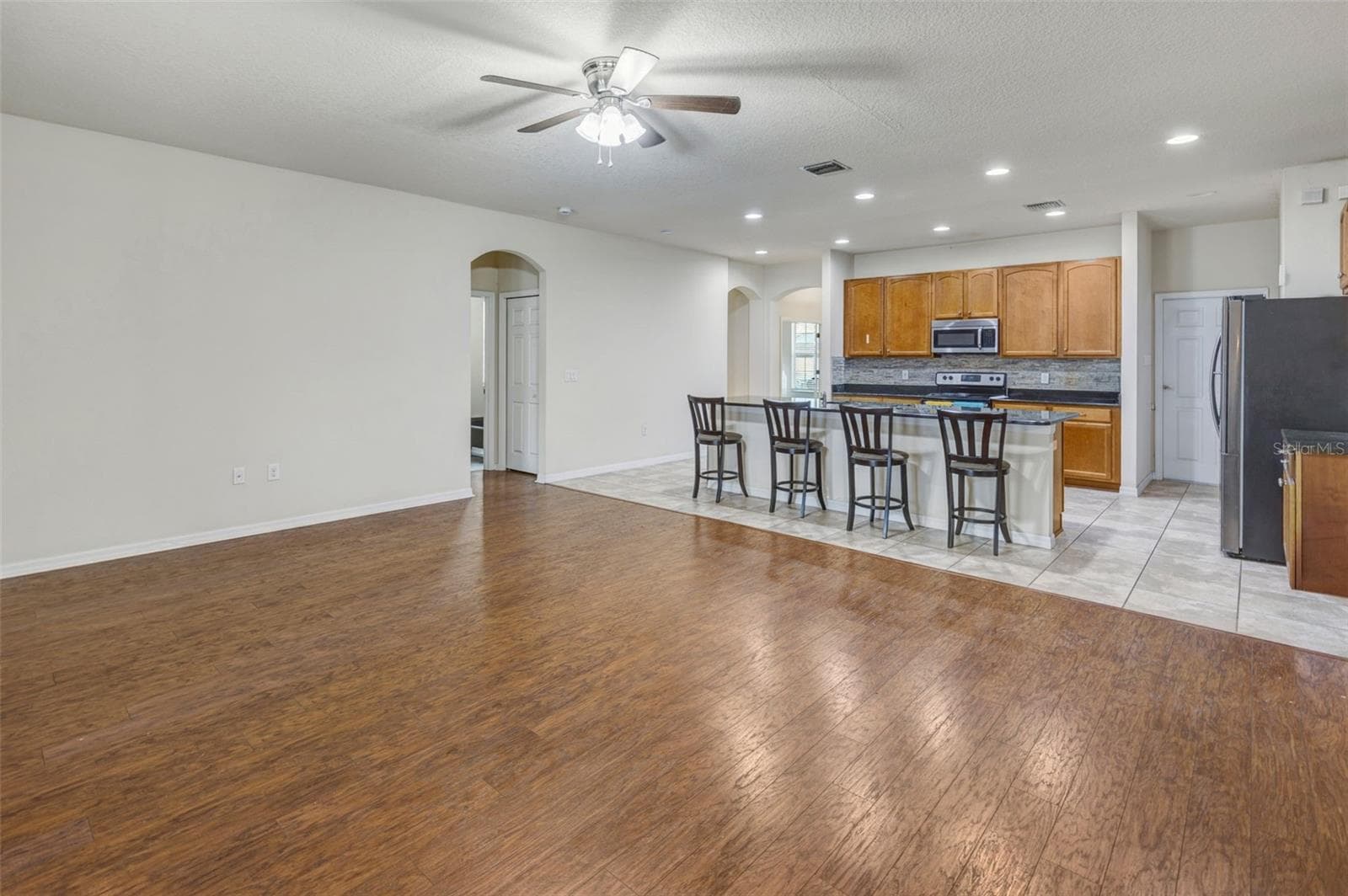 Single Family Residence at 2206 VIA CORTONA ST, PLANT CITY, photo 16 of 36