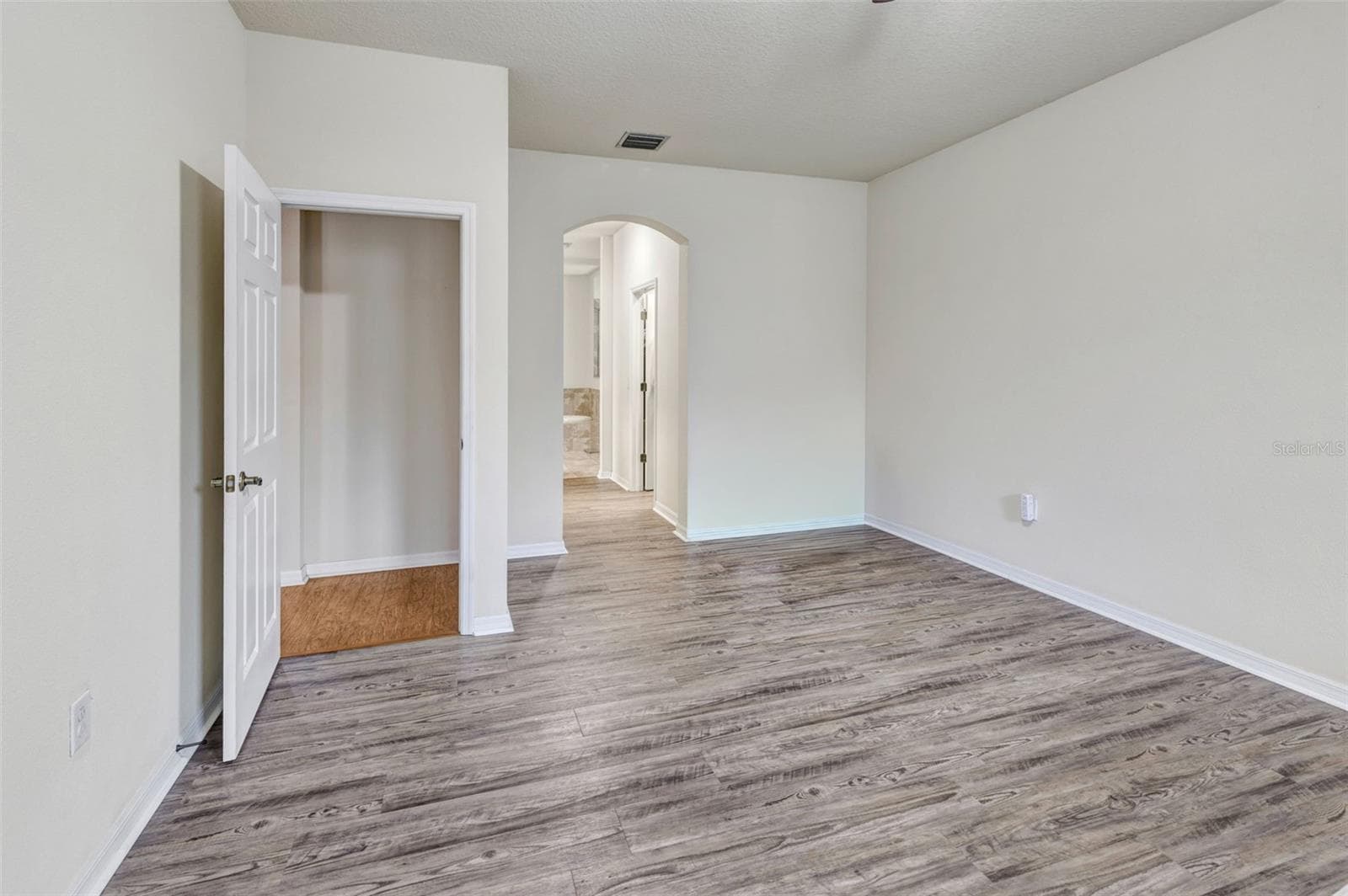 Single Family Residence at 2206 VIA CORTONA ST, PLANT CITY, photo 19 of 36