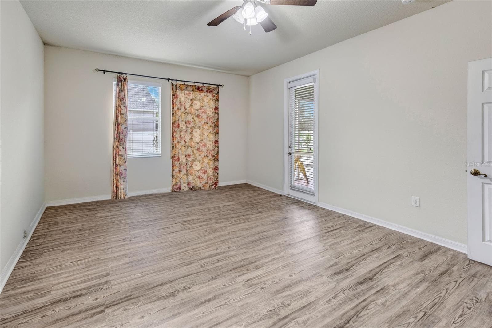 Single Family Residence at 2206 VIA CORTONA ST, PLANT CITY, photo 20 of 36