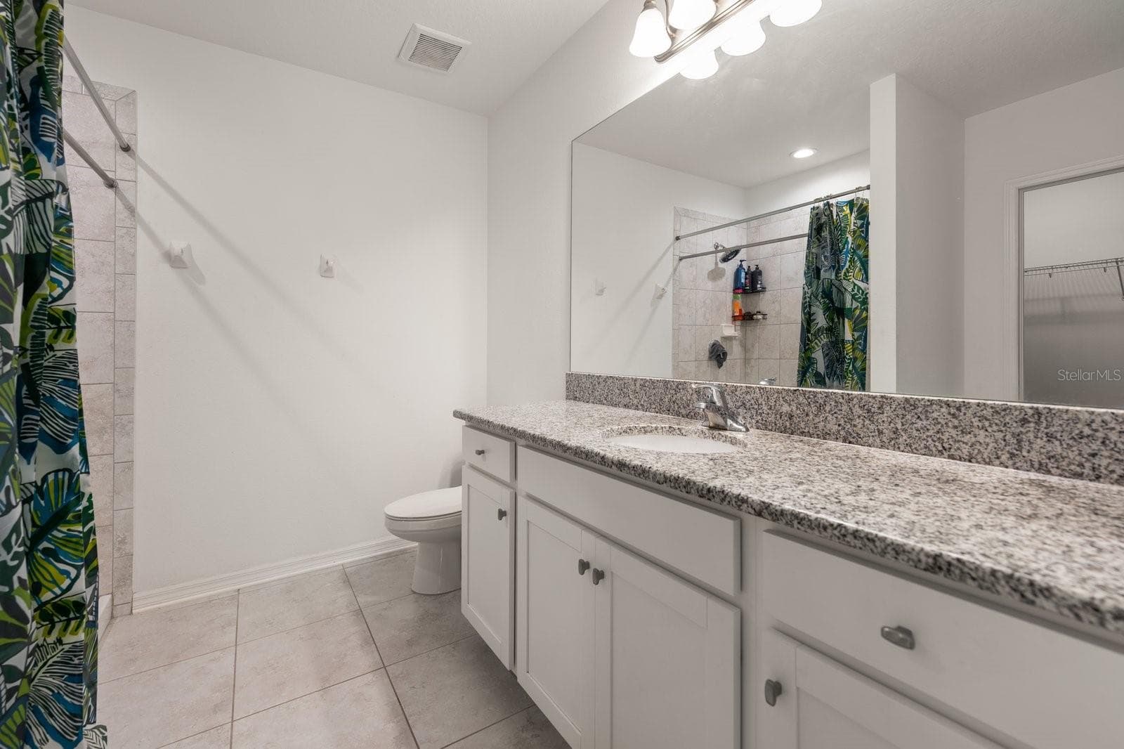 Single Family Residence at 13120 CONQUISTADOR LOOP, SPRING HILL, photo 14 of 29