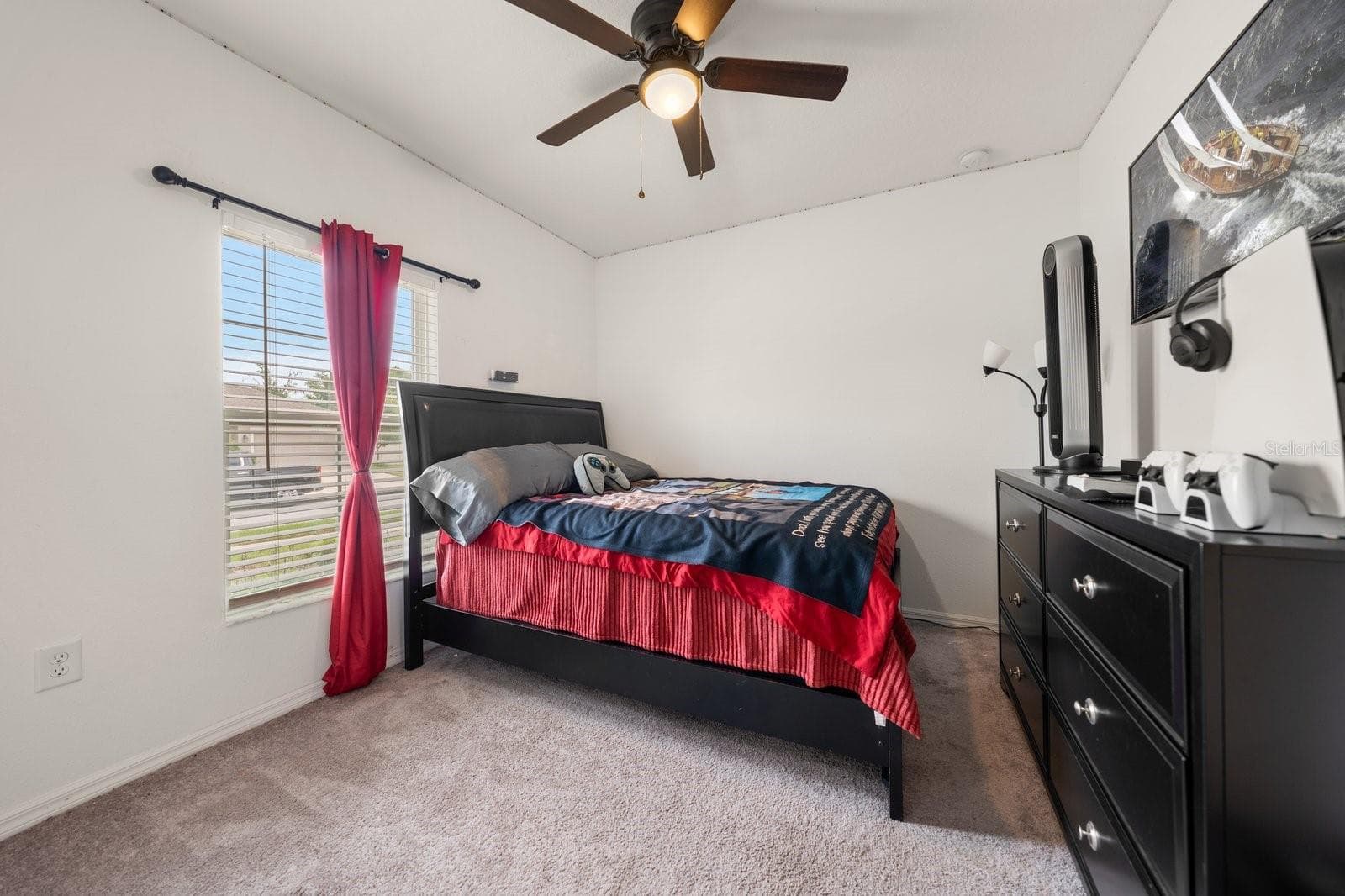 Single Family Residence at 13120 CONQUISTADOR LOOP, SPRING HILL, photo 16 of 29
