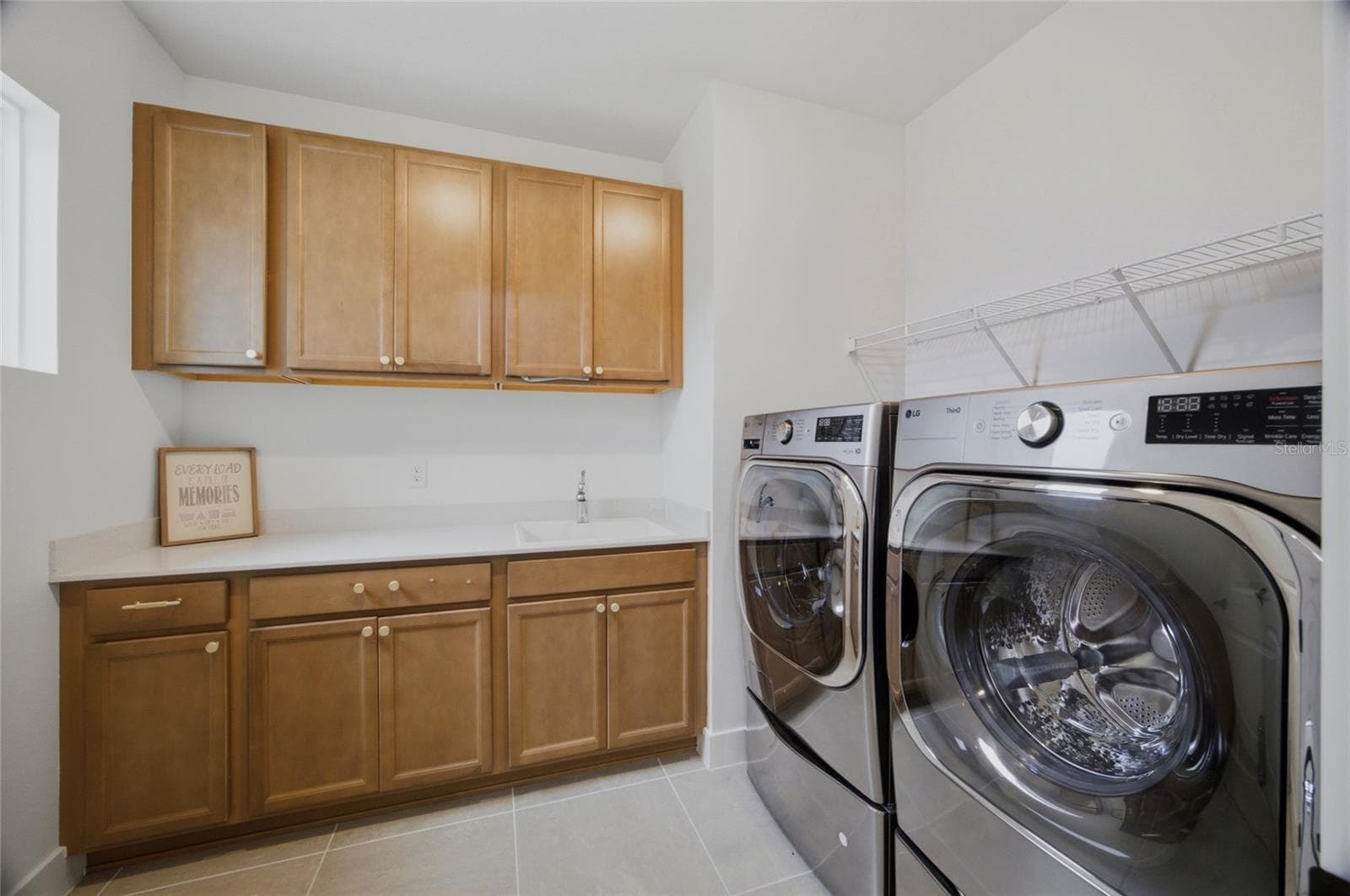Laundry Room Upstairs - 1515 VALIER PT, ZEPHYRHILLS