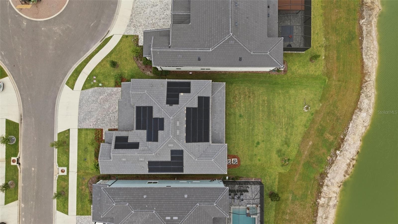 Tesla Solar Panels - 1515 VALIER PT, ZEPHYRHILLS