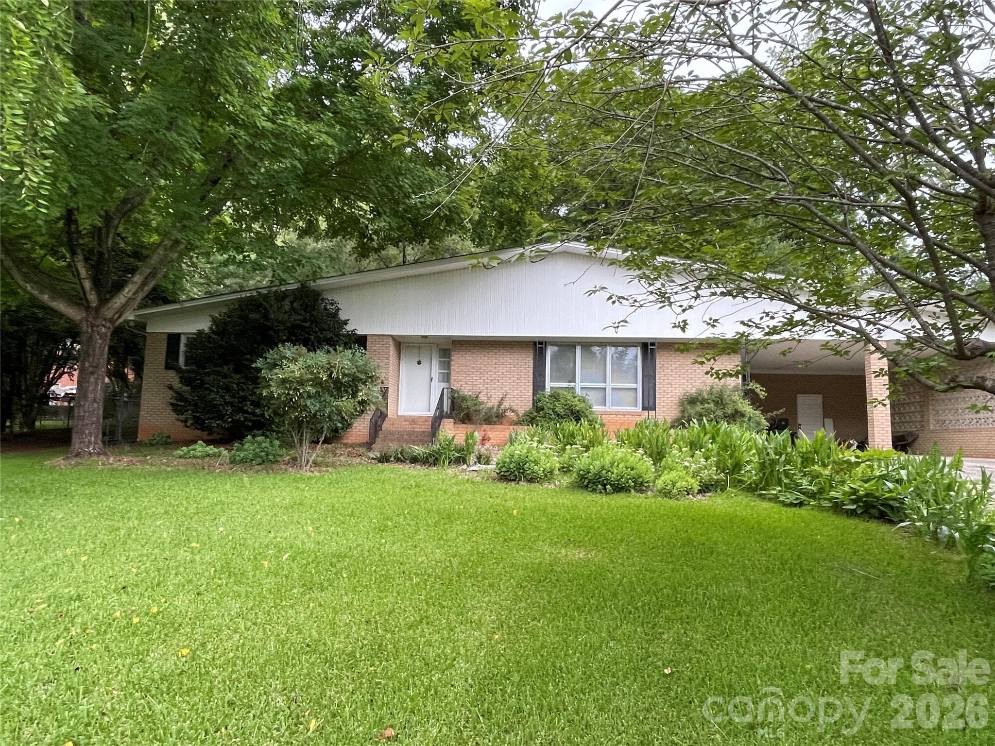3209 Greenwood Park Circle