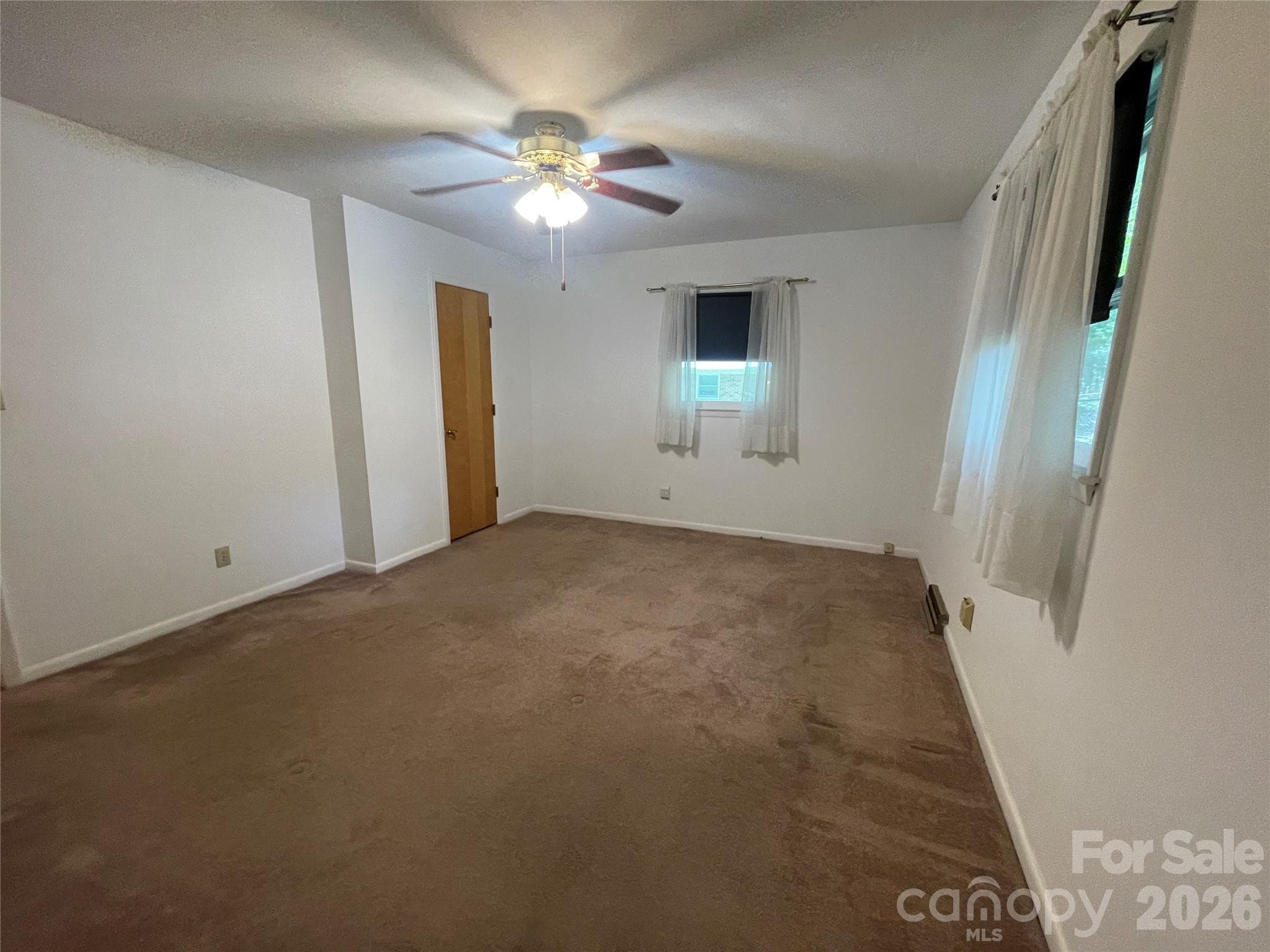 Spacious primary bedroom - 3209 Greenwood Park Circle, Albemarle