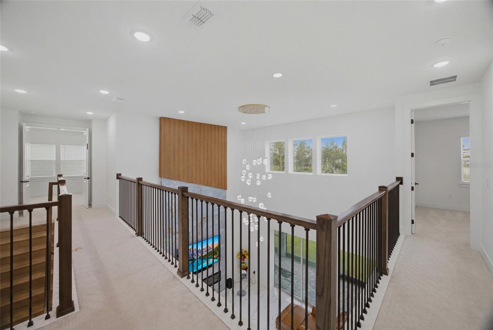Upstairs Catwalk Walkway - 1515 VALIER PT, ZEPHYRHILLS