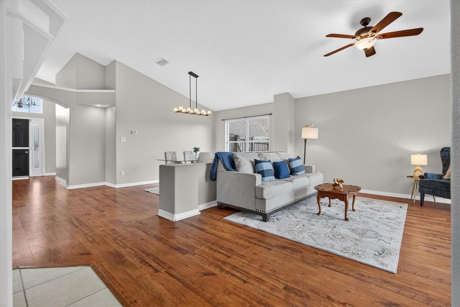 Large Living Room - 19500 GLEN ELM WAY, ORLANDO