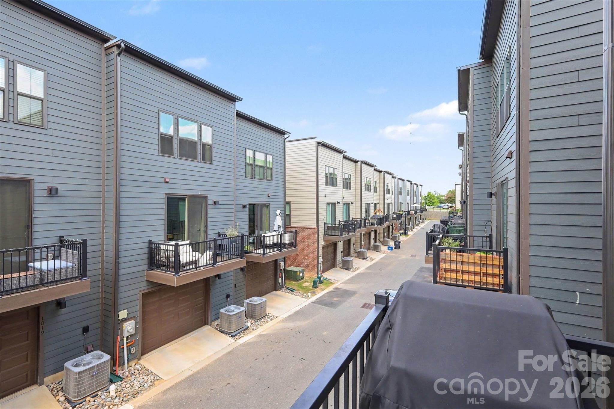 Townhouse at 1018 Simcoe Lane, Charlotte, photo 29 of 37