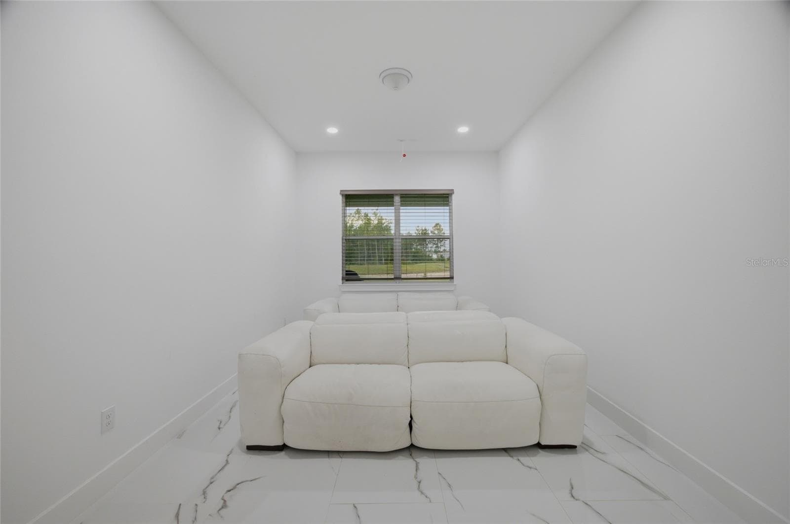 Movie Room - 1515 VALIER PT, ZEPHYRHILLS