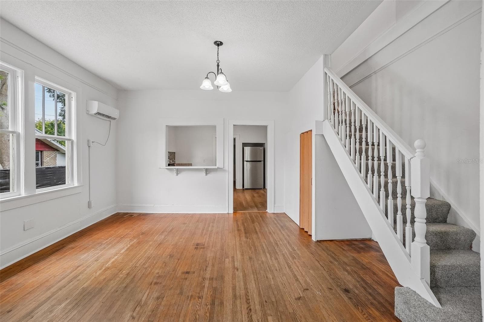 Dining Room - View to Kitchen - 1533 E ELM RD, LAKELAND