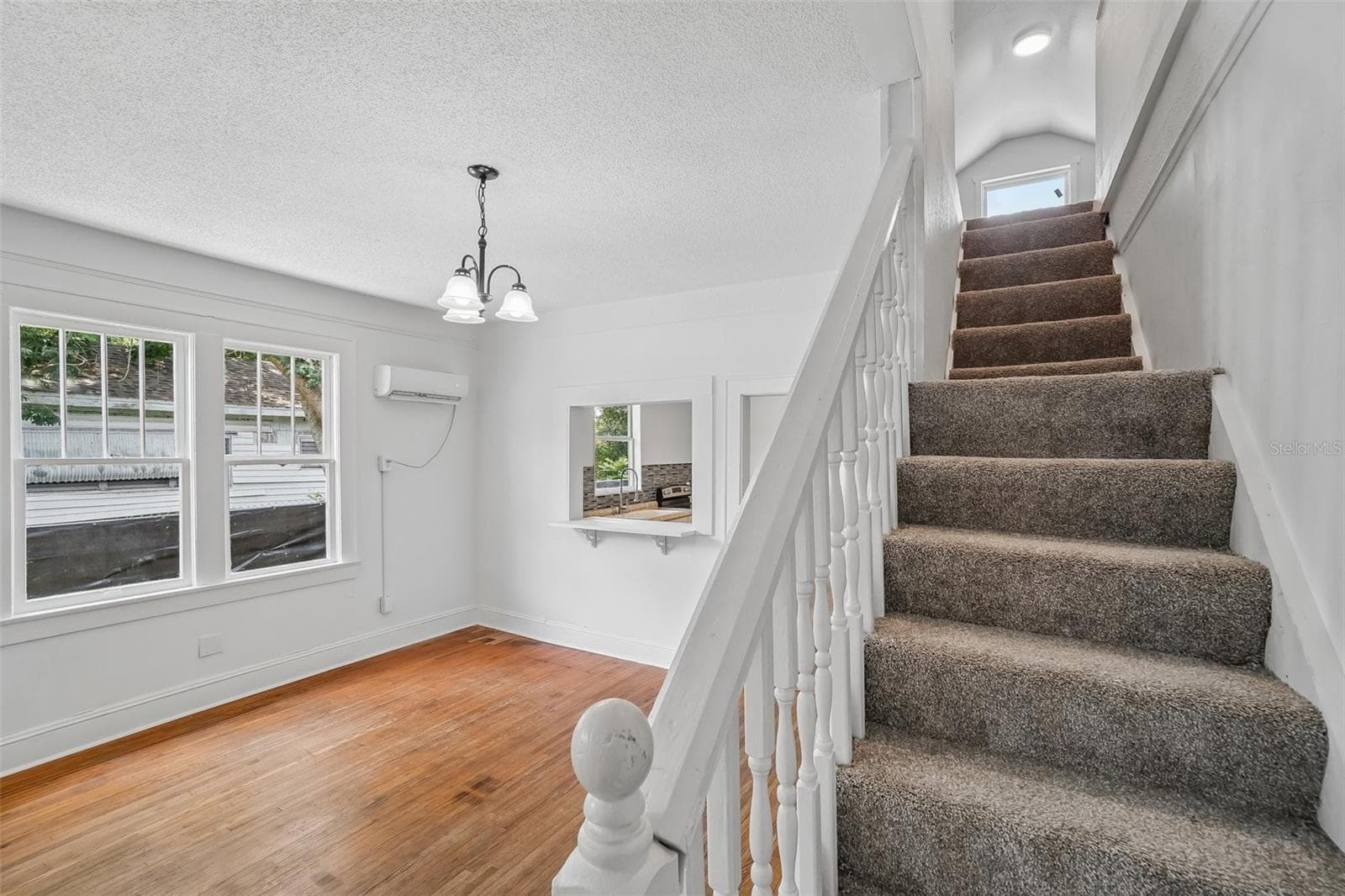 Upstairs to Second Floor - 1533 E ELM RD, LAKELAND