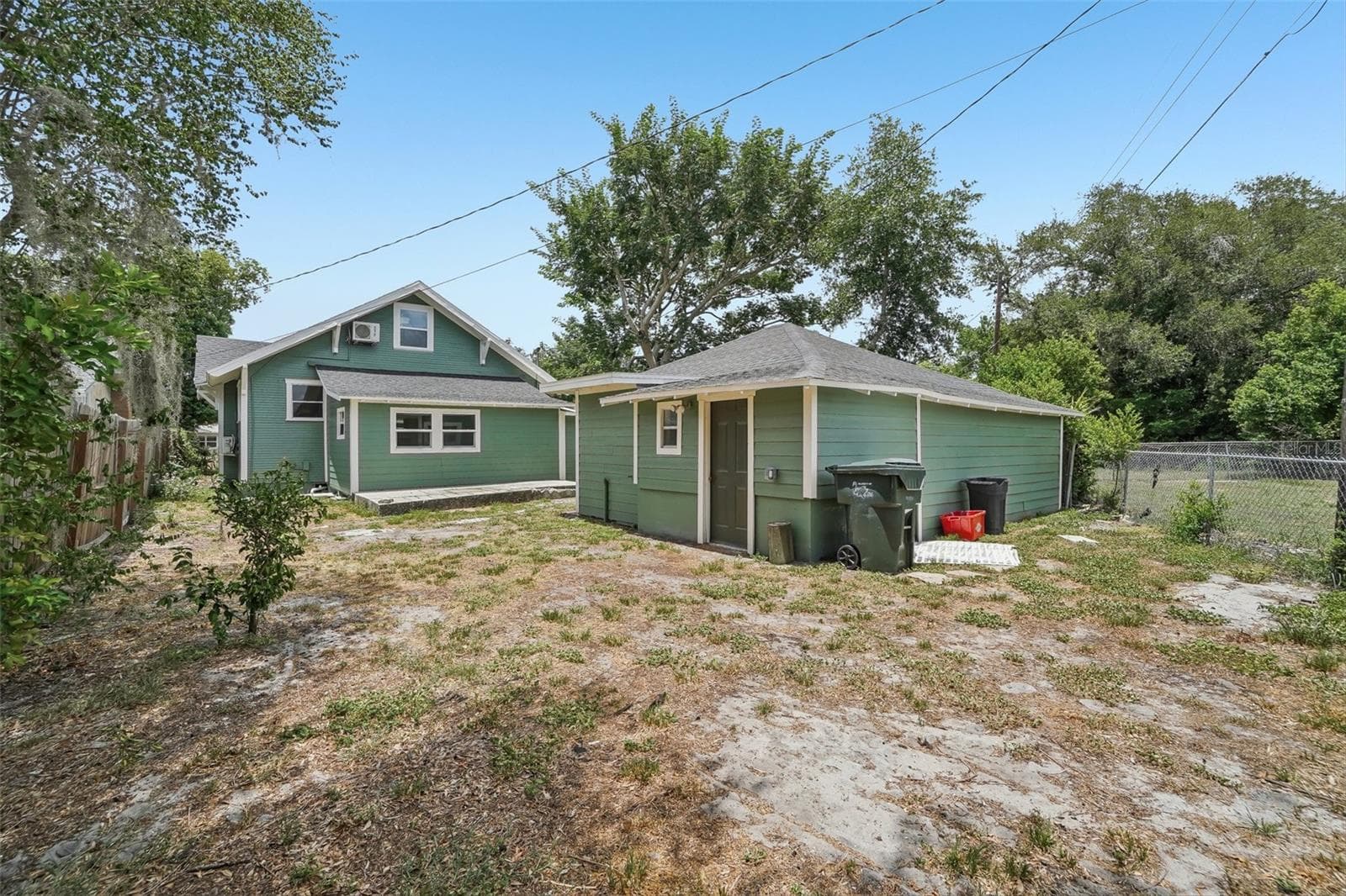 View of Rear of Guest House and Main House - 1533 E ELM RD, LAKELAND
