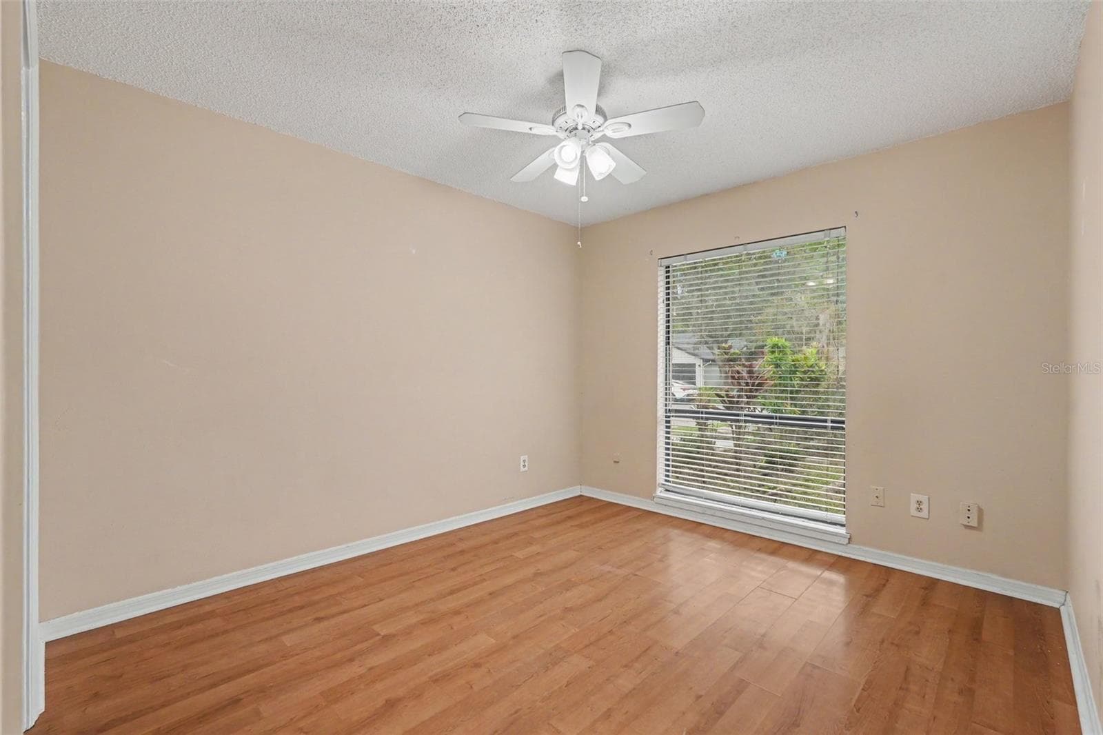 Single Family Residence at 10906 AUTUMN OAK PL, TAMPA, photo 29 of 38