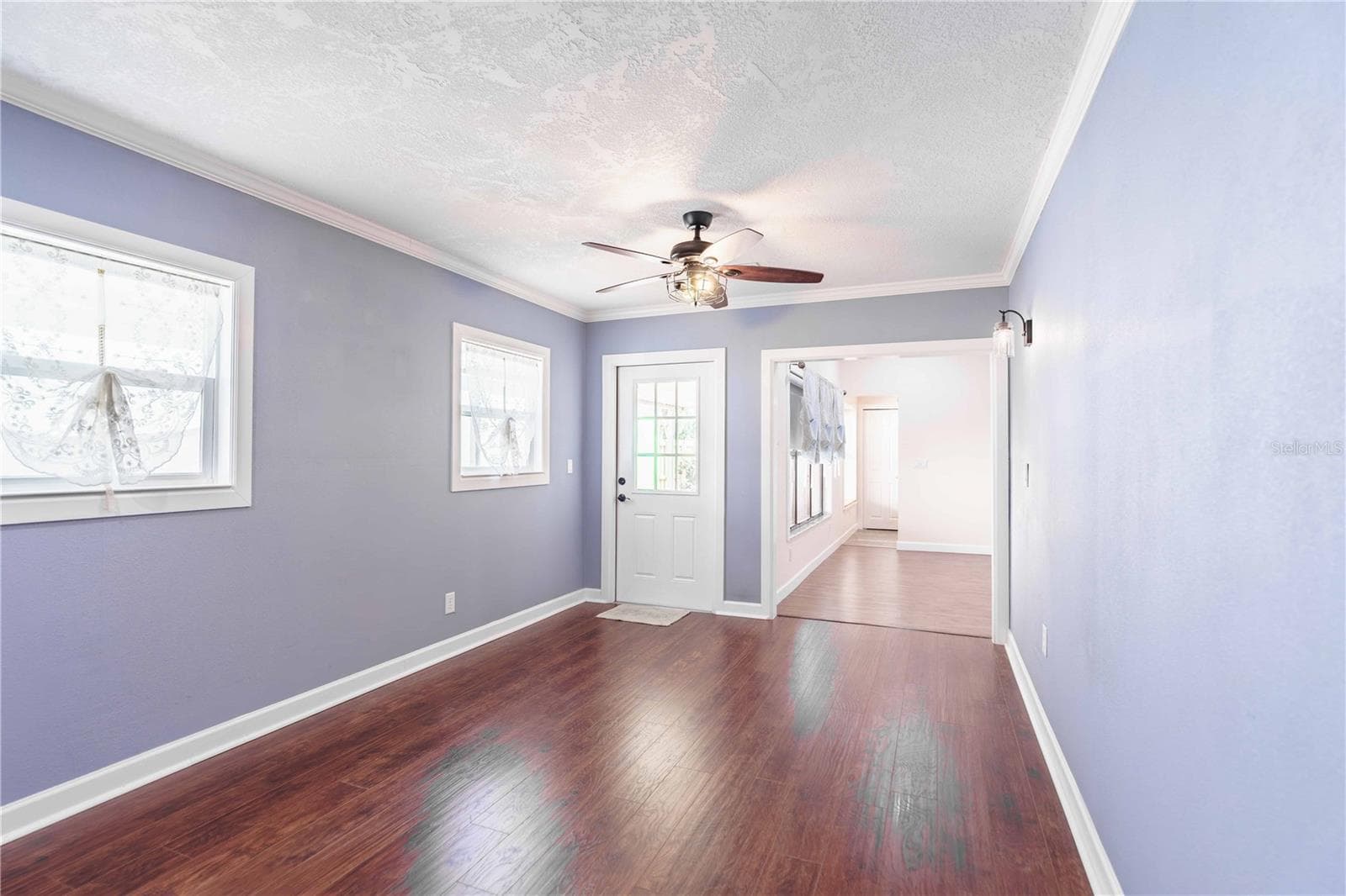 Bonus/Flex room looking into family room - 4418 NE 4TH ST, OCALA