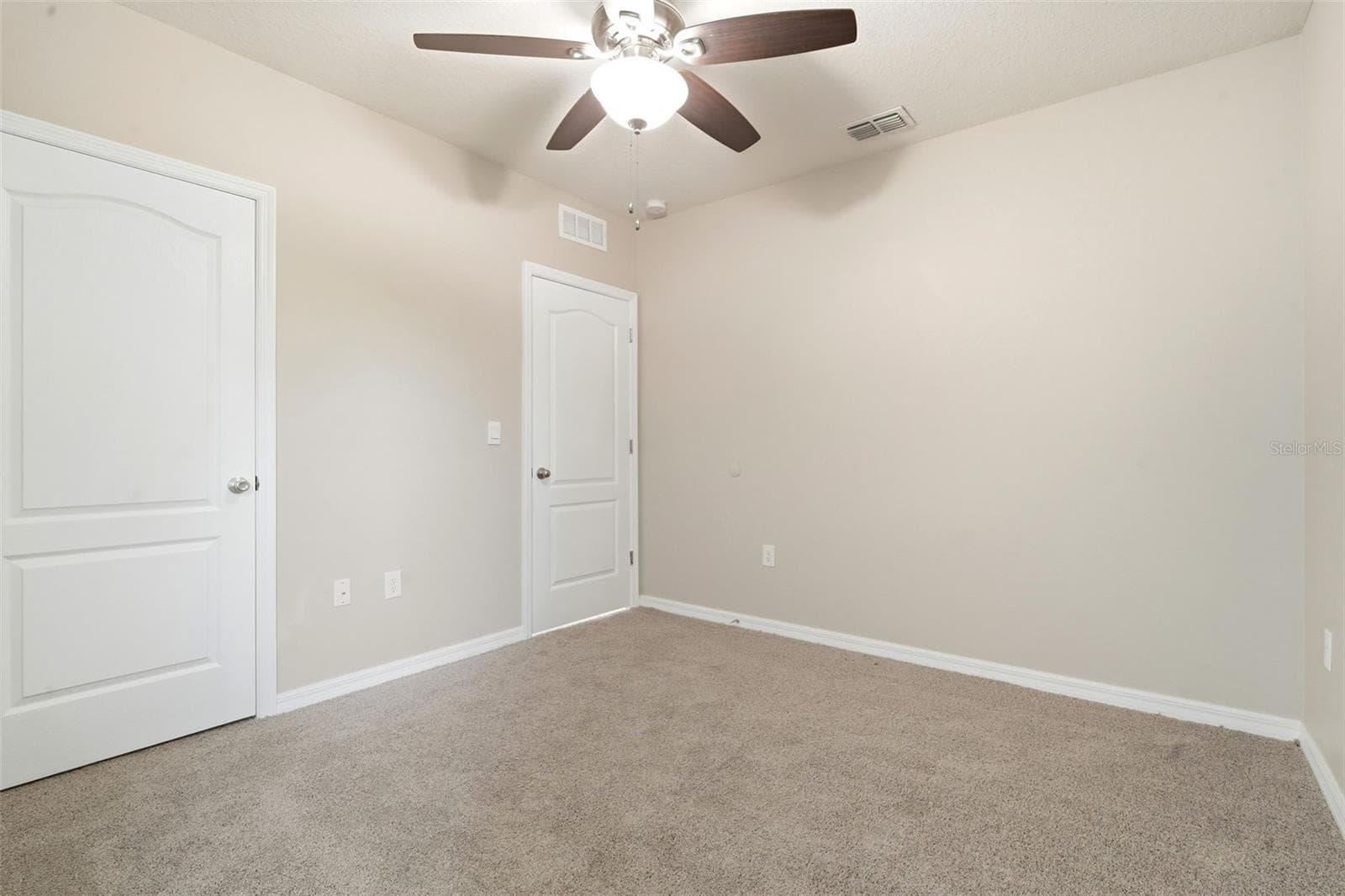 Single Family Residence at 895 LAZIO CIR, DEBARY, photo 14 of 45