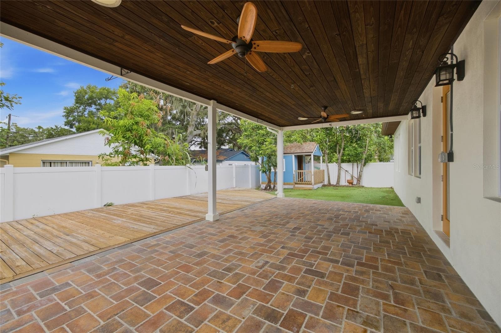 Back Porch - 1707 E EMMA ST, TAMPA