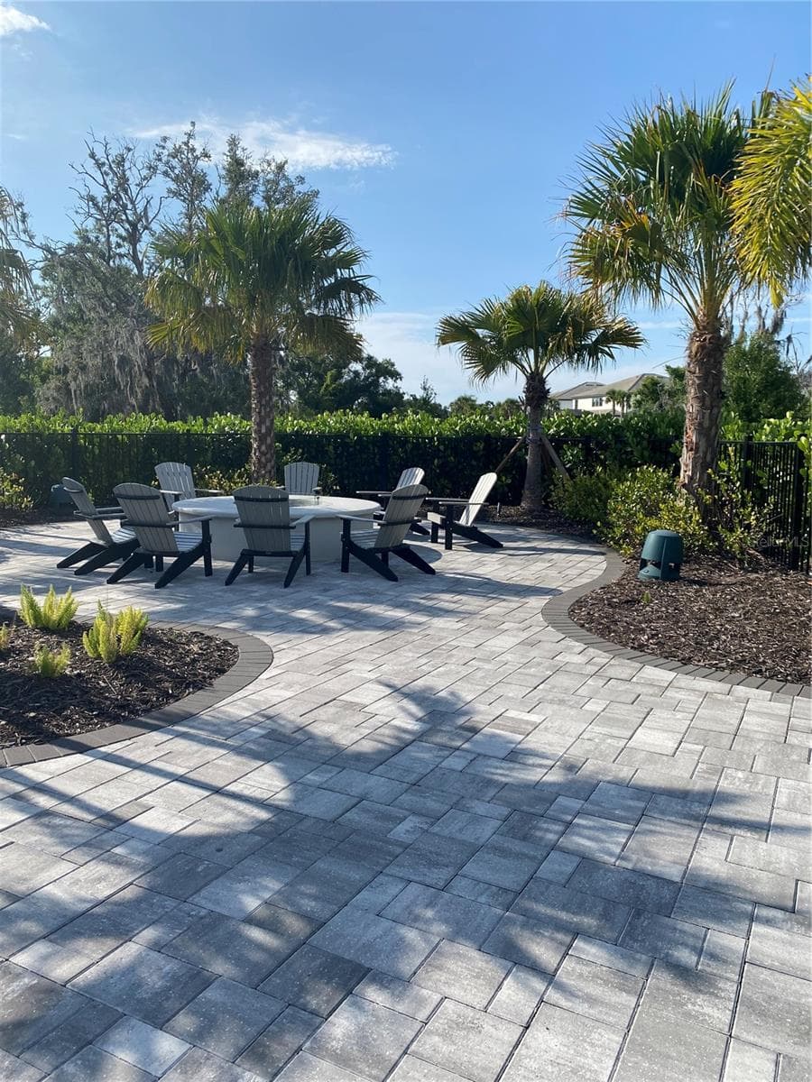 Single Family Residence at 6111 BLUESTAR CT, LAKEWOOD RANCH, photo 87 of 88
