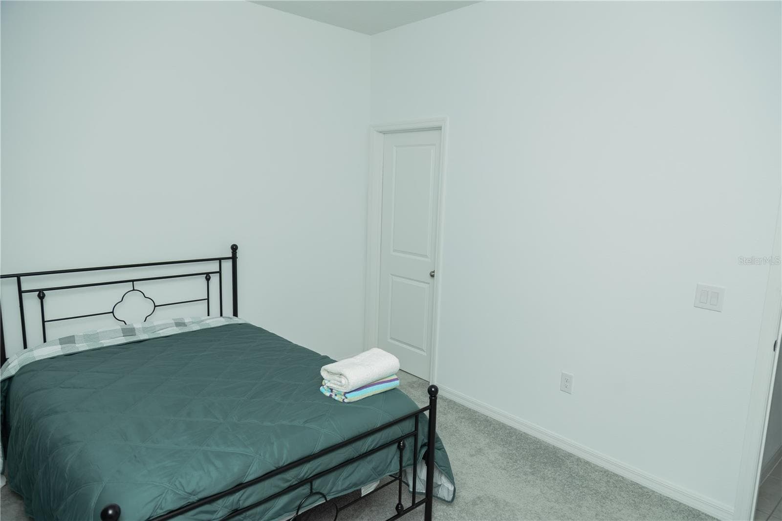 Single Family Residence at 661 CROWN ROSE DR, EAGLE LAKE, photo 20 of 44