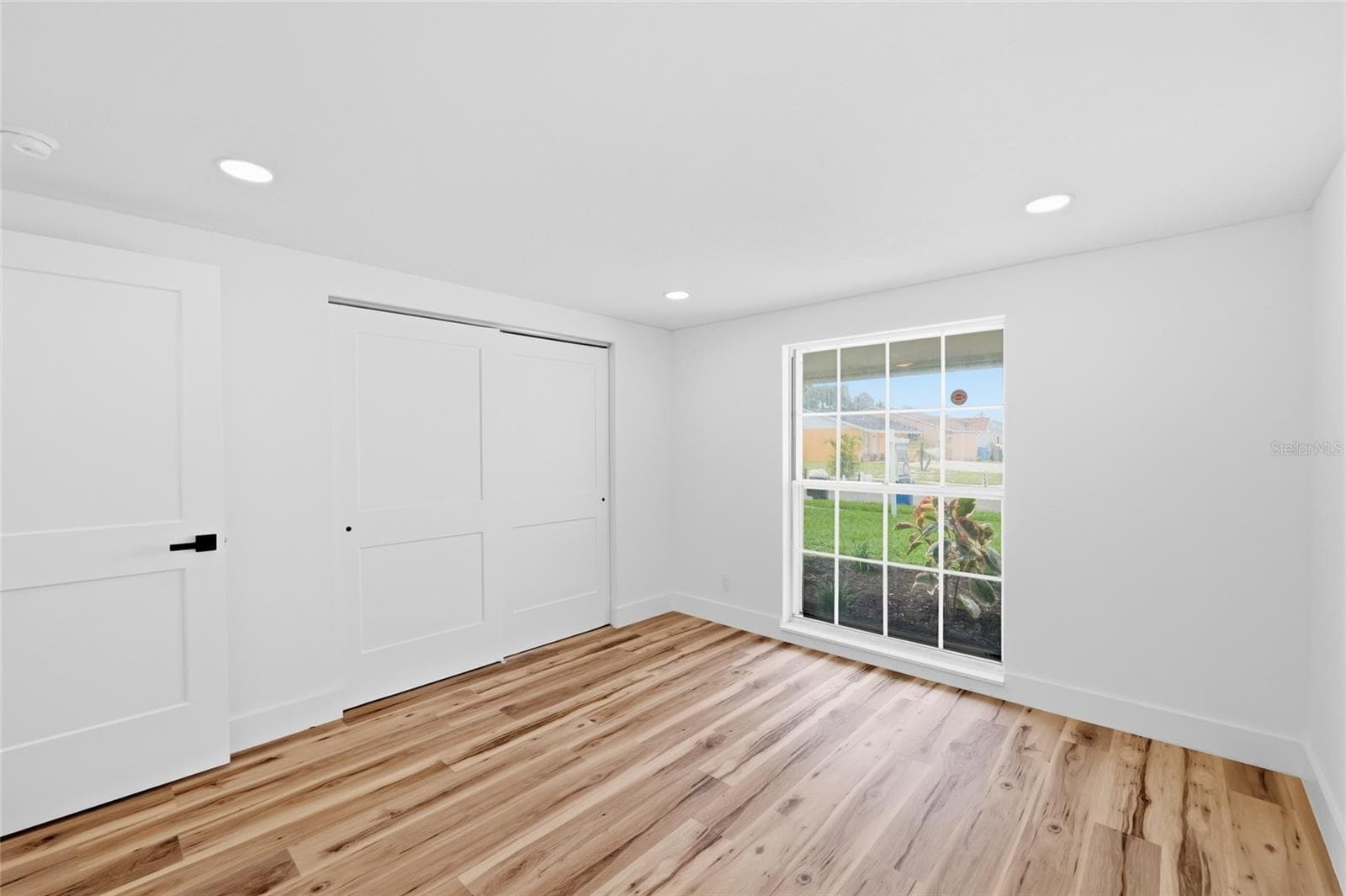 Townhouse at 8602 BRIAR GROVE CIR, TAMPA, photo 15 of 26