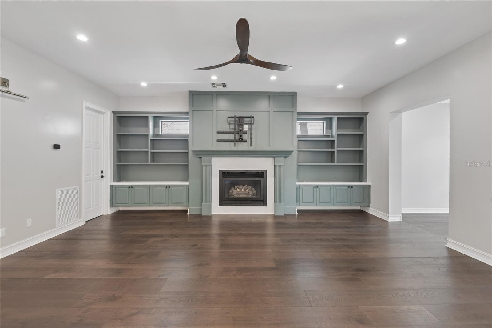 Single Family Residence at 5105 W NEPTUNE WAY, TAMPA, photo 41 of 60