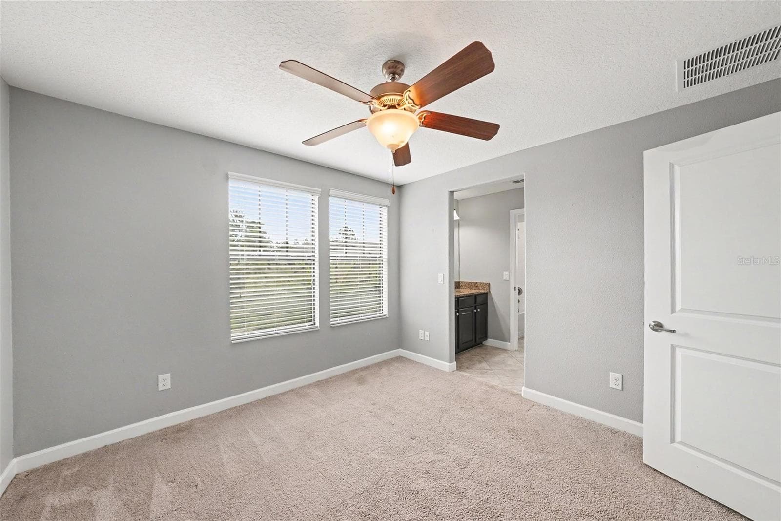 Single Family Residence at 28500 PLEASANT BAY LOOP, WESLEY CHAPEL, photo 10 of 19