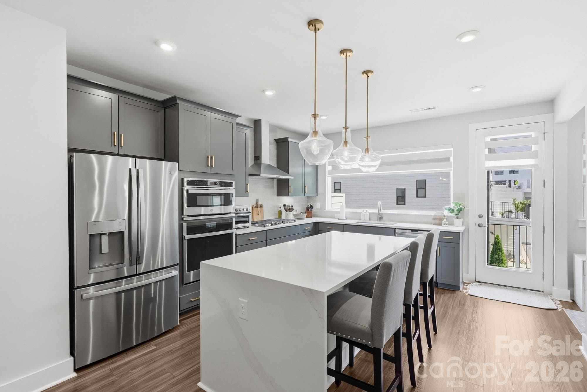 Gourmet chef's kitchen - 4118 Polluck Way, Charlotte