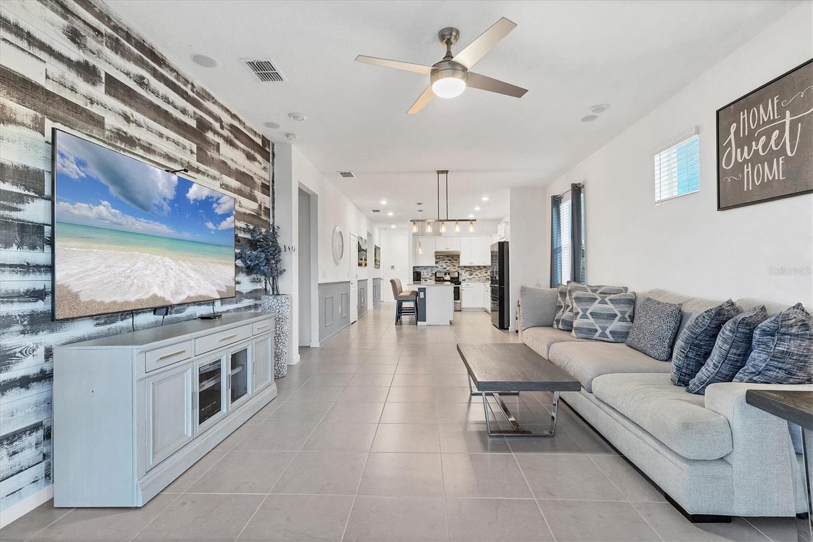 Single Family Residence at 10661 SPRING TIDE WAY, PARRISH, photo 17 of 73